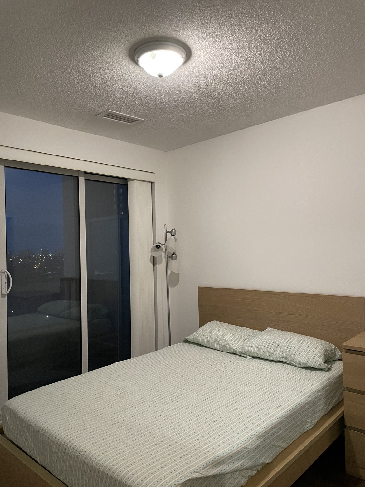 IKEA mattress Size: Full - photo 2