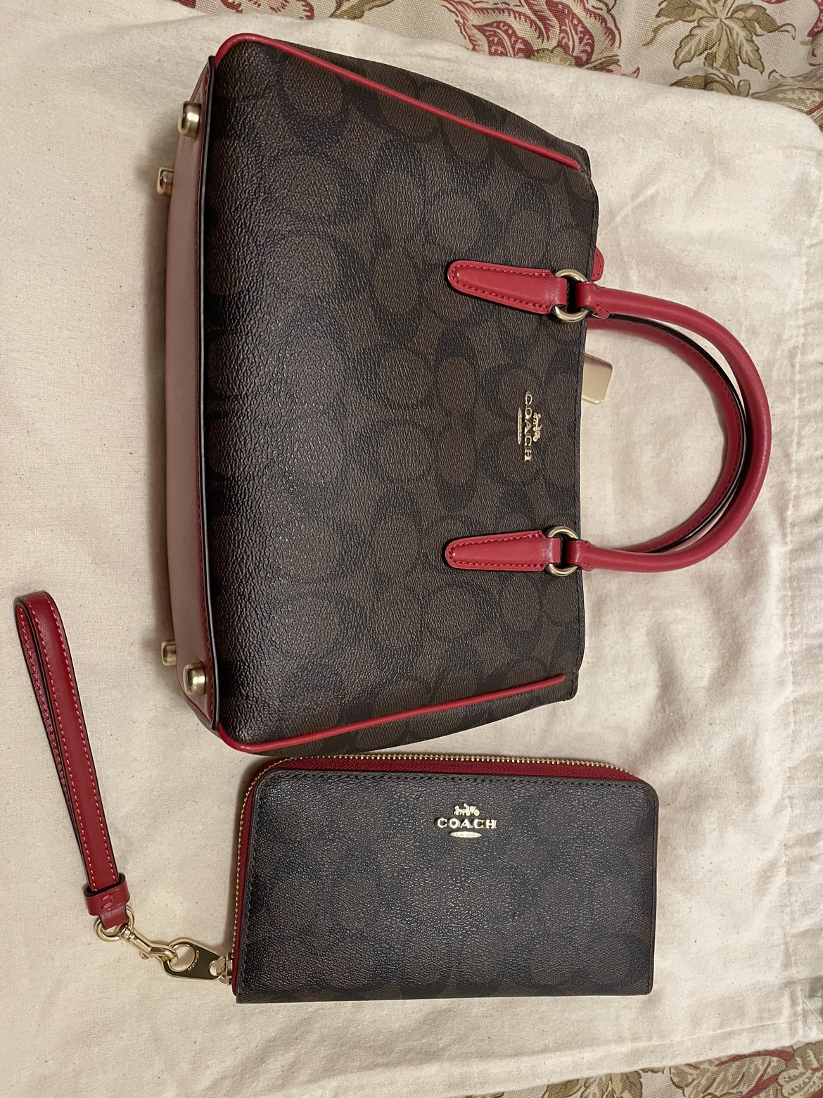 Coach wallet & cross body - photo 2