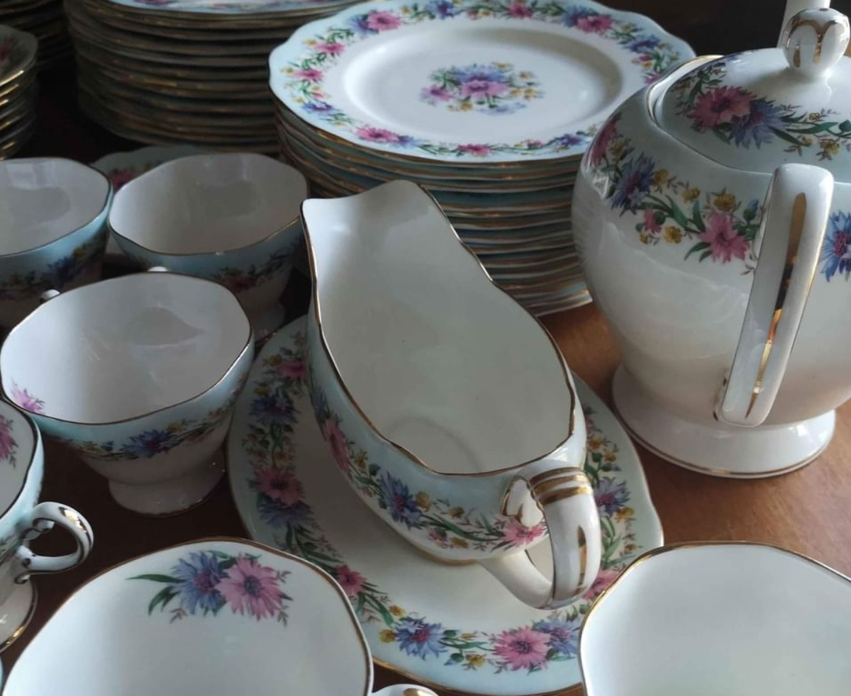 E.B. Foley "Cornflower " 12 x Settings Plus Tea Set ,Plus , Plus thumbnail