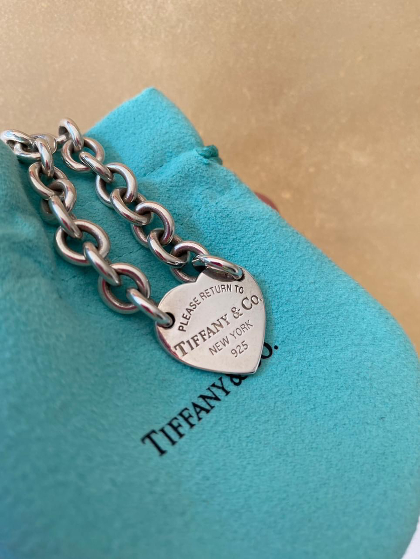 Tiffany & Co Heart Bracelt image indicator(7)
