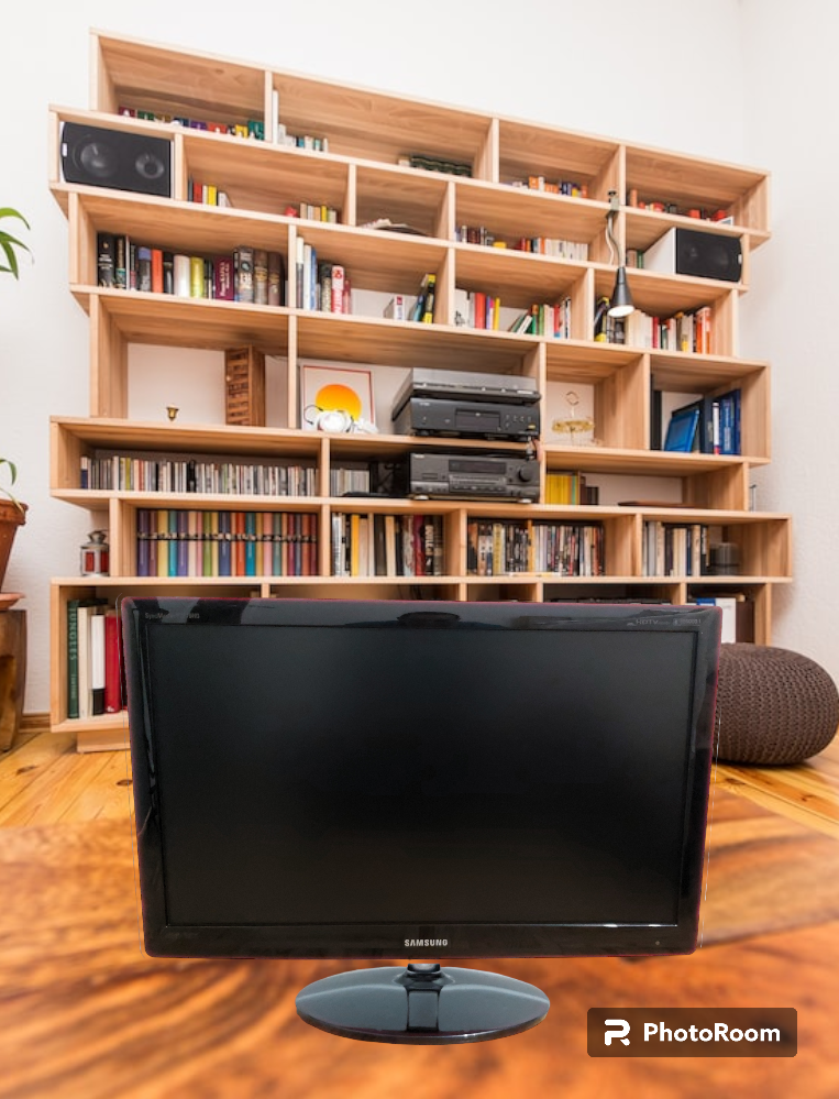27"TV +NO REMOTE - CABLES INCLUDED.