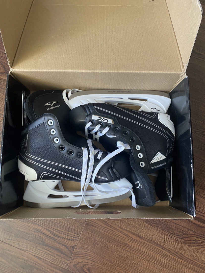 Ice Hockey Skates