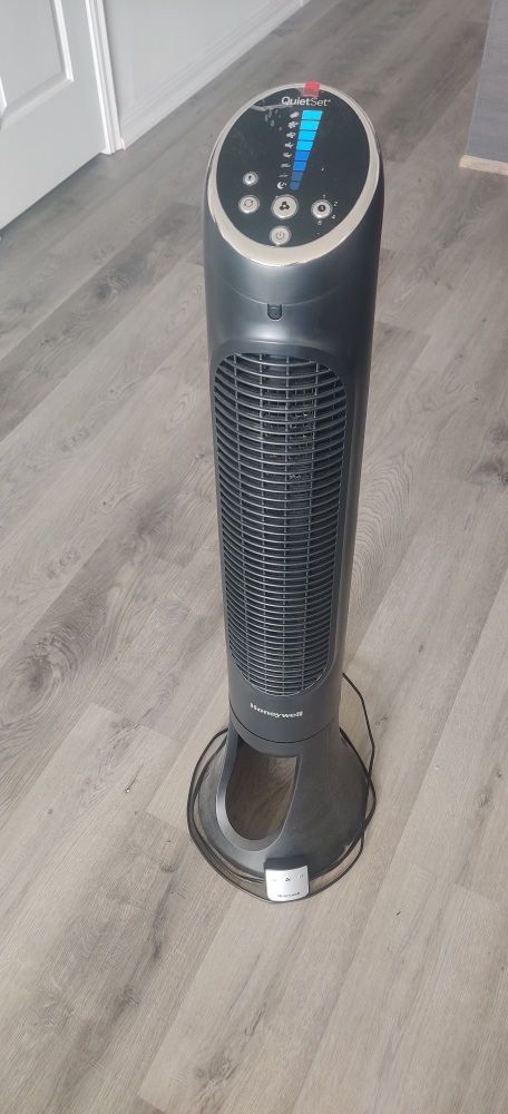 Tower fan with Remote - photo 3