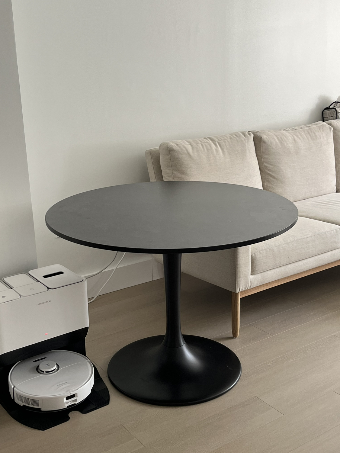 Free Ikea dining table