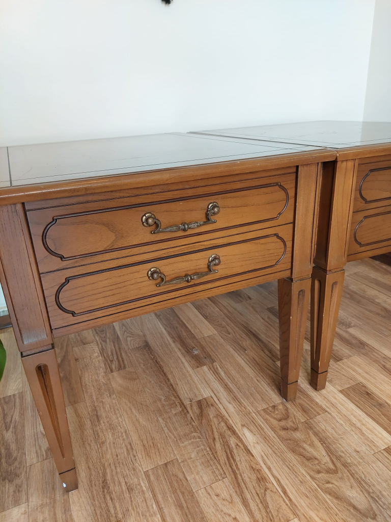 Antique  Nightstand / End tables pair - photo 3
