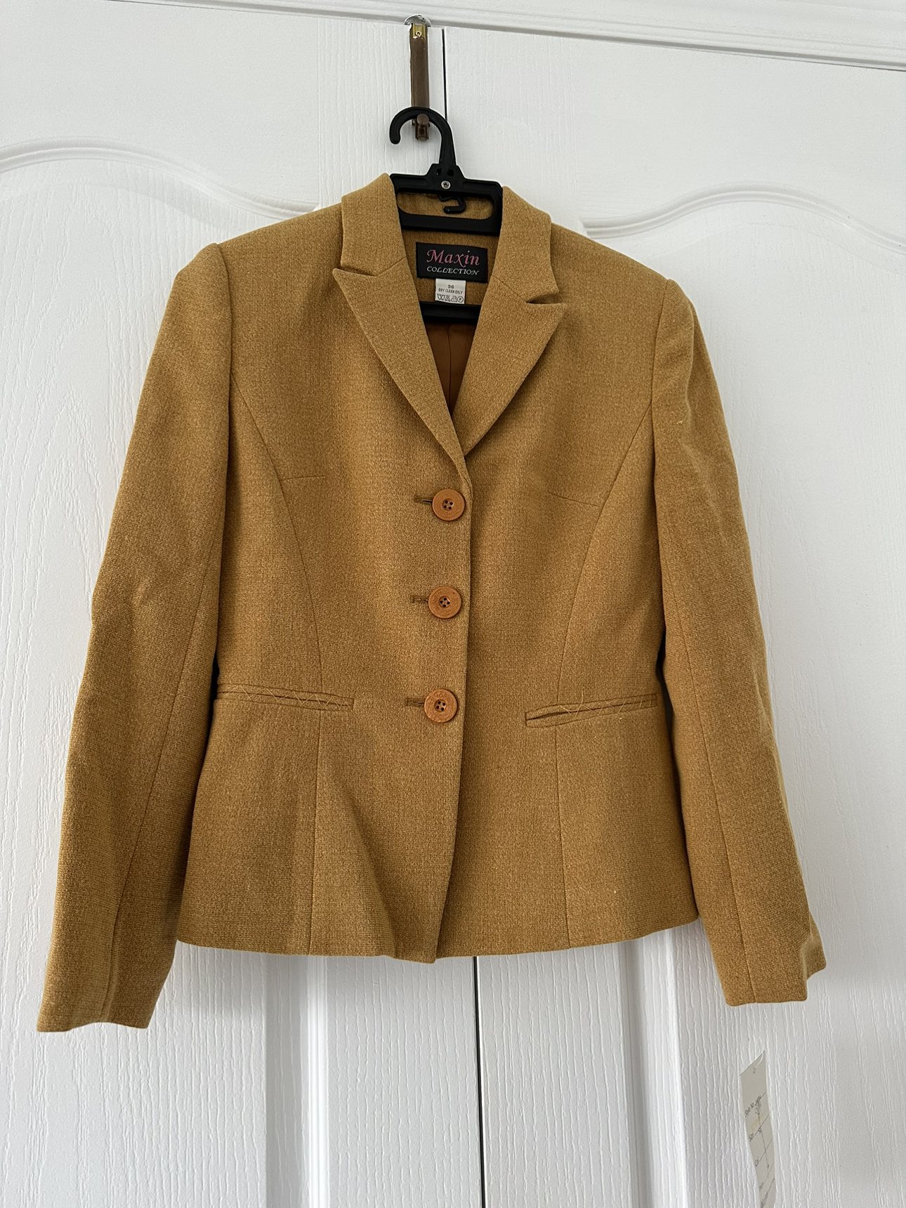 Elegant  Mustard Yellow 3pcs Ladies Suite , size 38 image indicator(3)