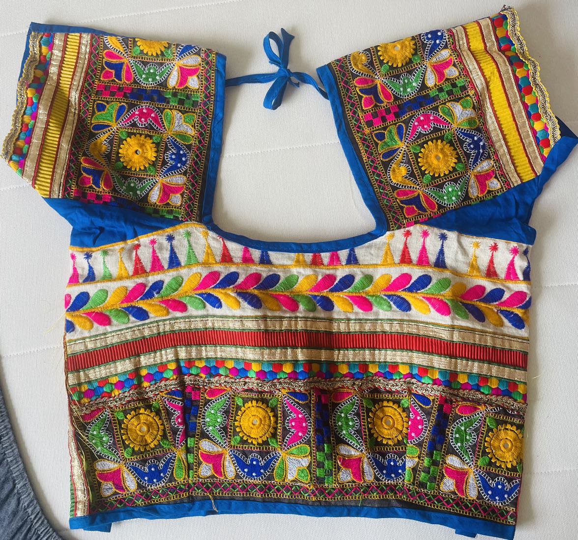 TRADITIONAL BLOUSE thumbnail