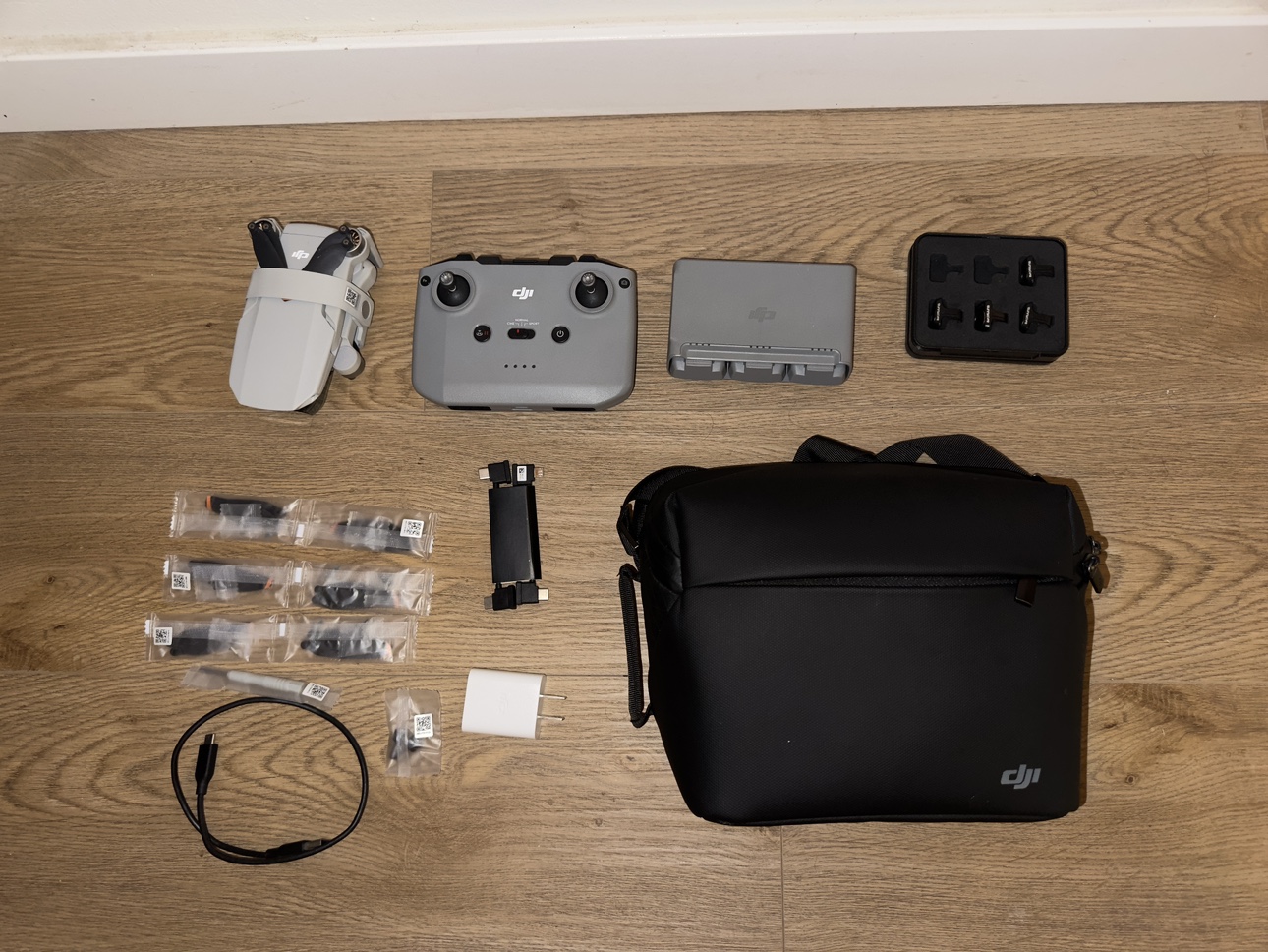 DJI Mini 2 Fly More Combo - photo 5