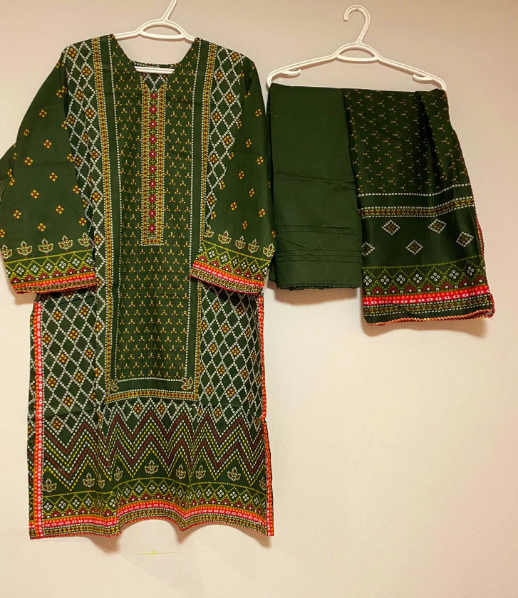 Pakistani Ladies Lawn Suits 3 Pieces Original SALINA Large Size image indicator(8)