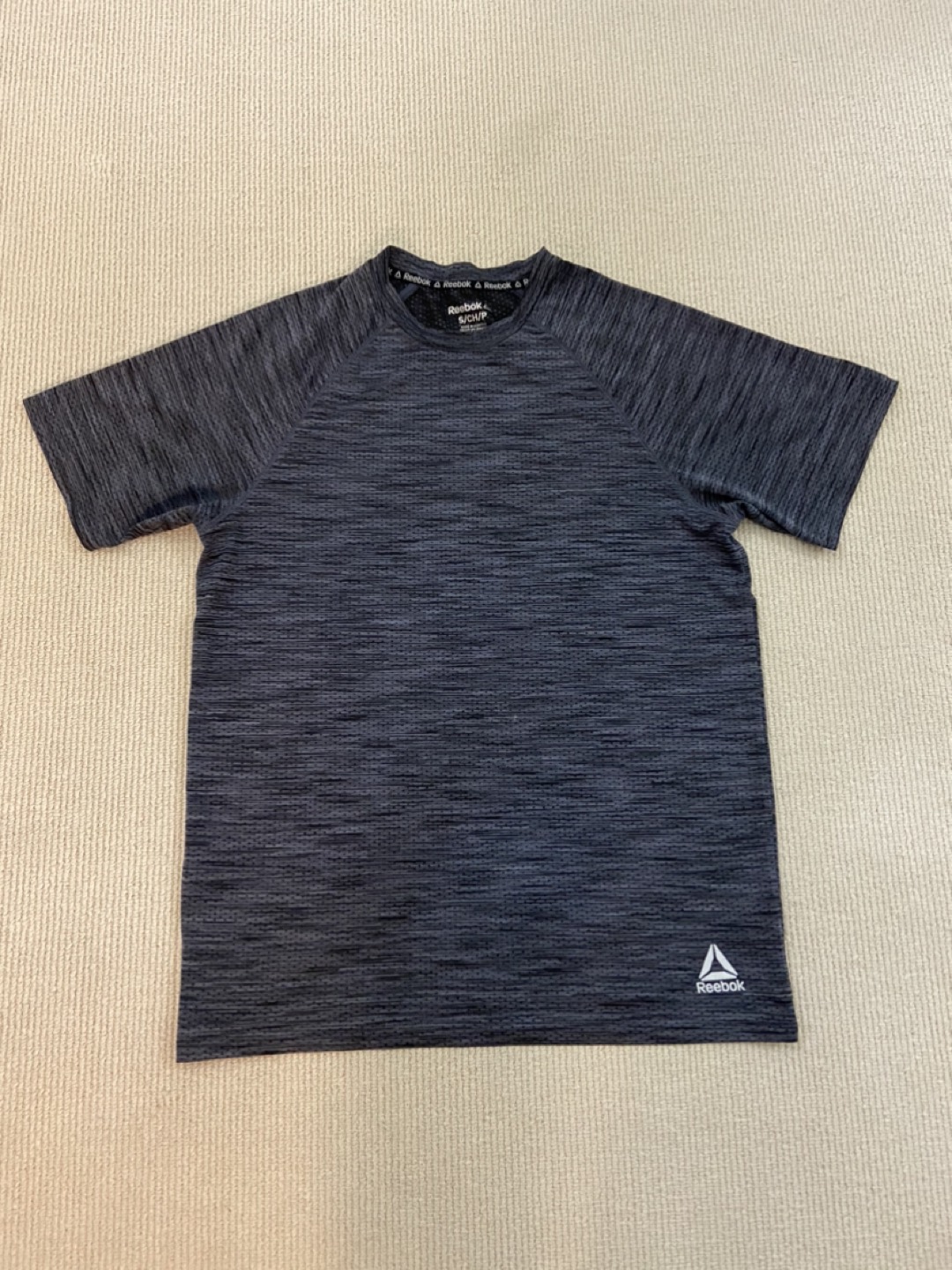 Men’s Reebok Athletic T-Shirt Size Small Grey
