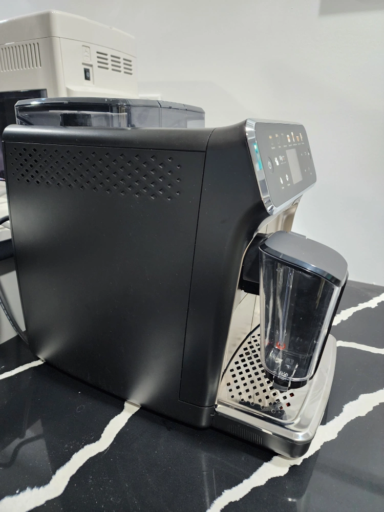 How to replace the AquaClean Filter - Philips 5400 Series Fully automatic  espresso machines 