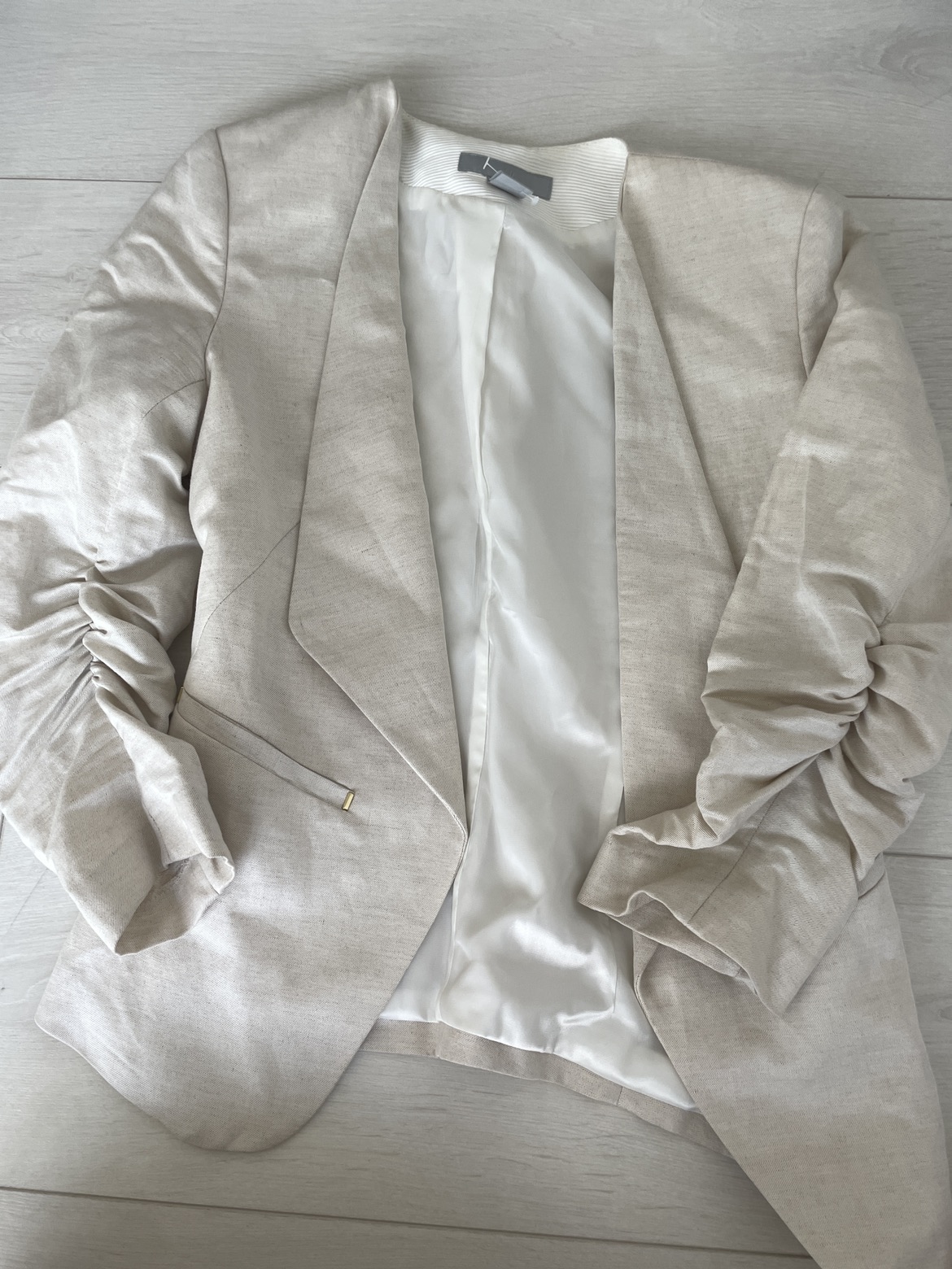 H&M blazer thumbnail