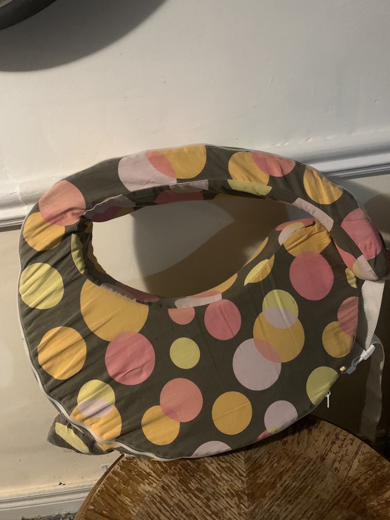 Nursing pillow thumbnail