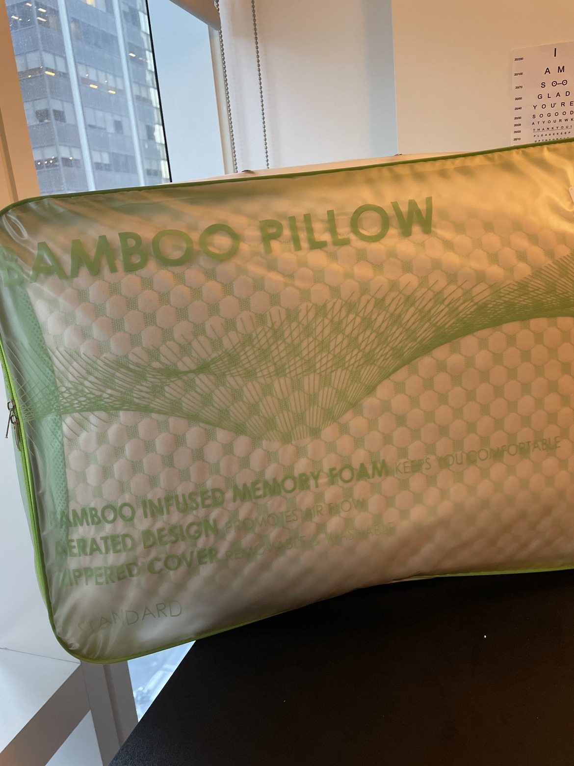 Bamboo infused memory foam pillow - photo 3