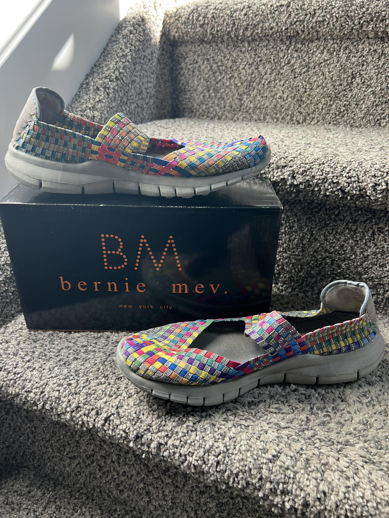 Women’s shoe
