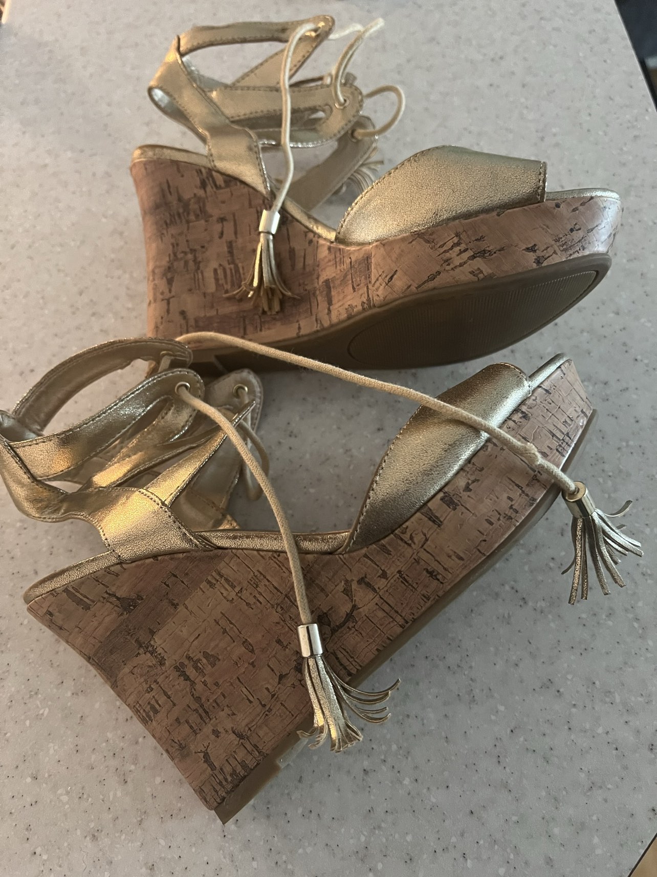 Shoes! shoes! shoes! image indicator(6)