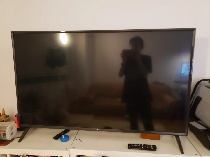 Lg 50 inch tv - photo 2