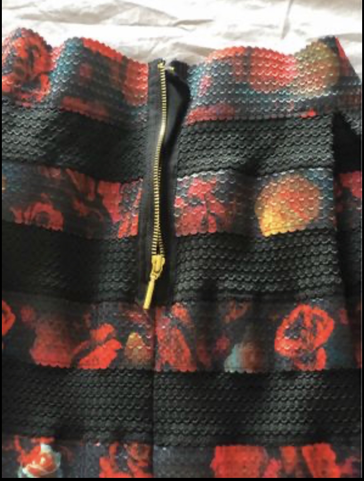 Guess skirt