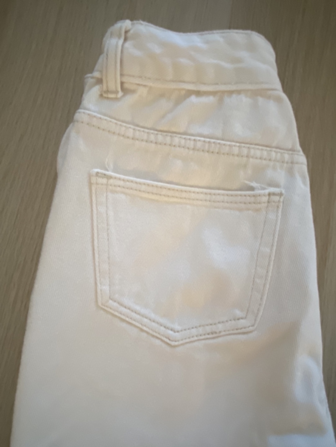 Creme Beige Off-white jeans image indicator(6)