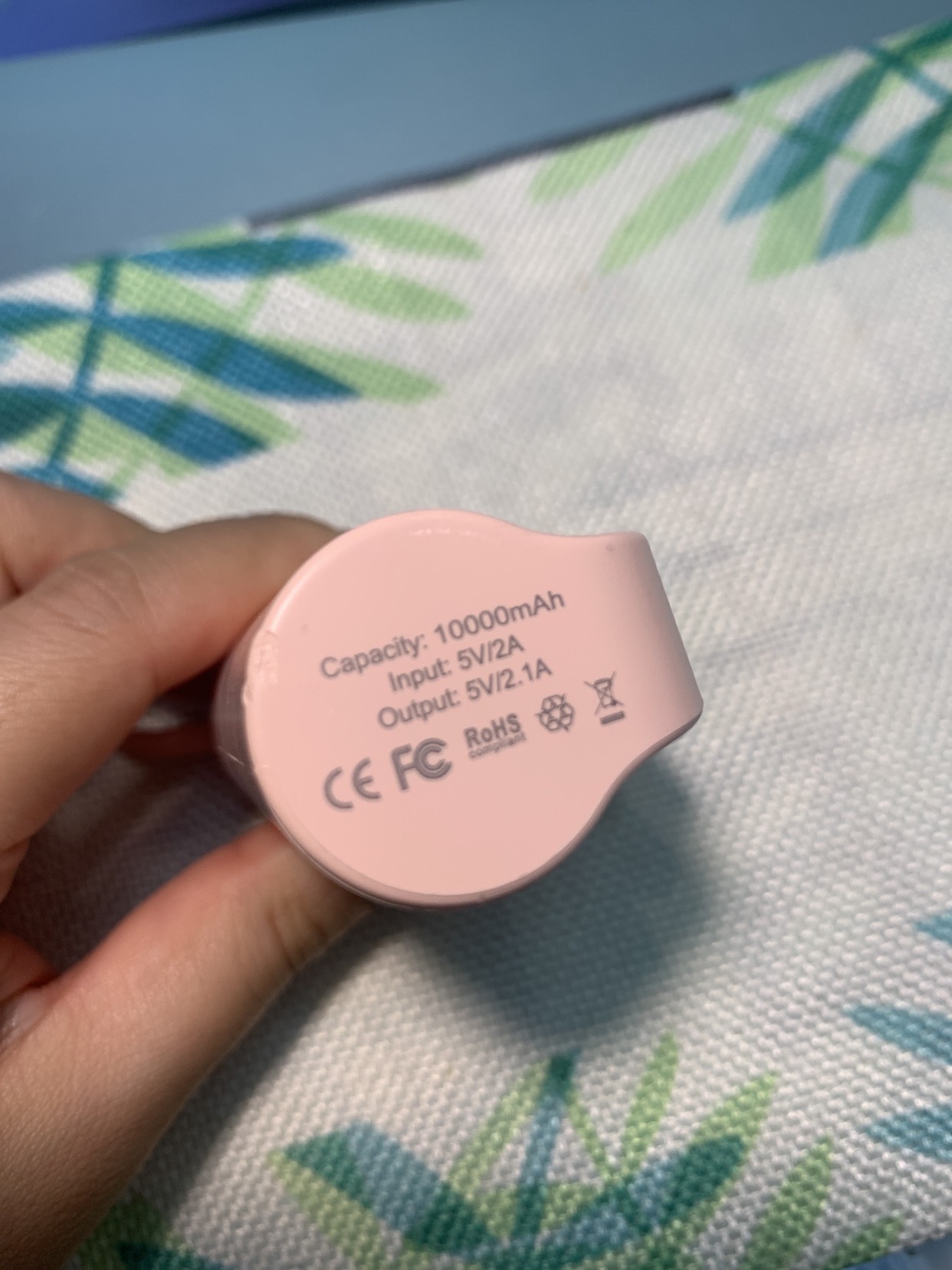 Portable charger Mini power bank in Pink for iPhone 10000mAh image indicator(3)