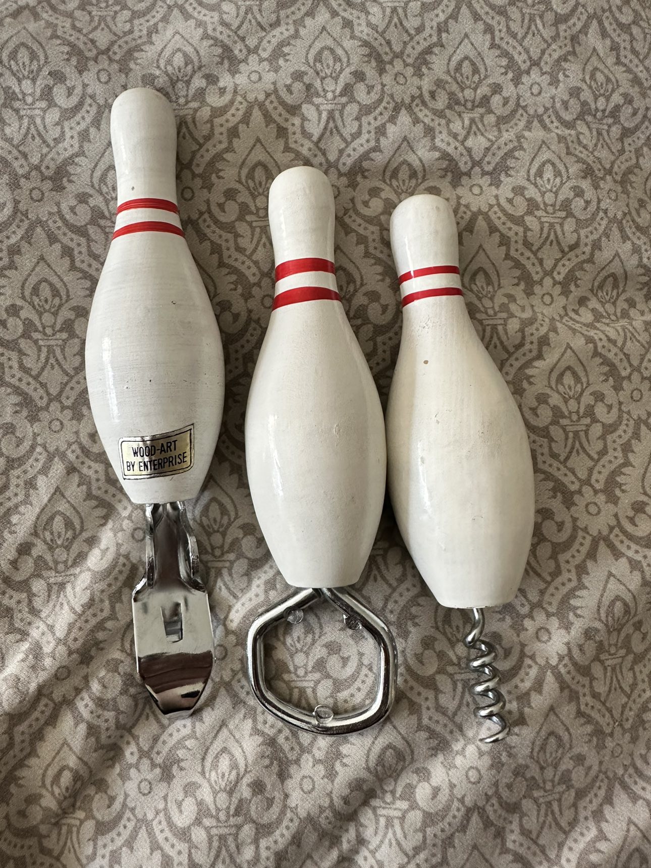 Wine, bottle and can opener set