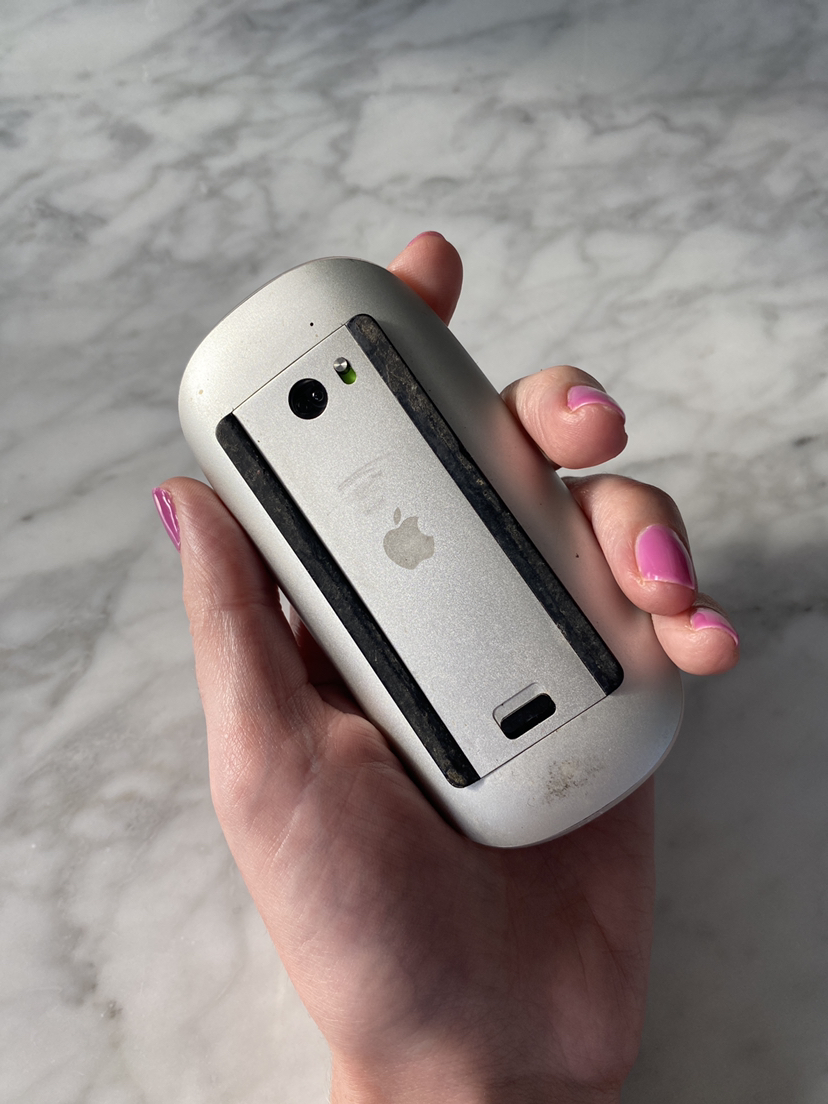 Apple Bluetooth Magic Mouse image indicator(2)