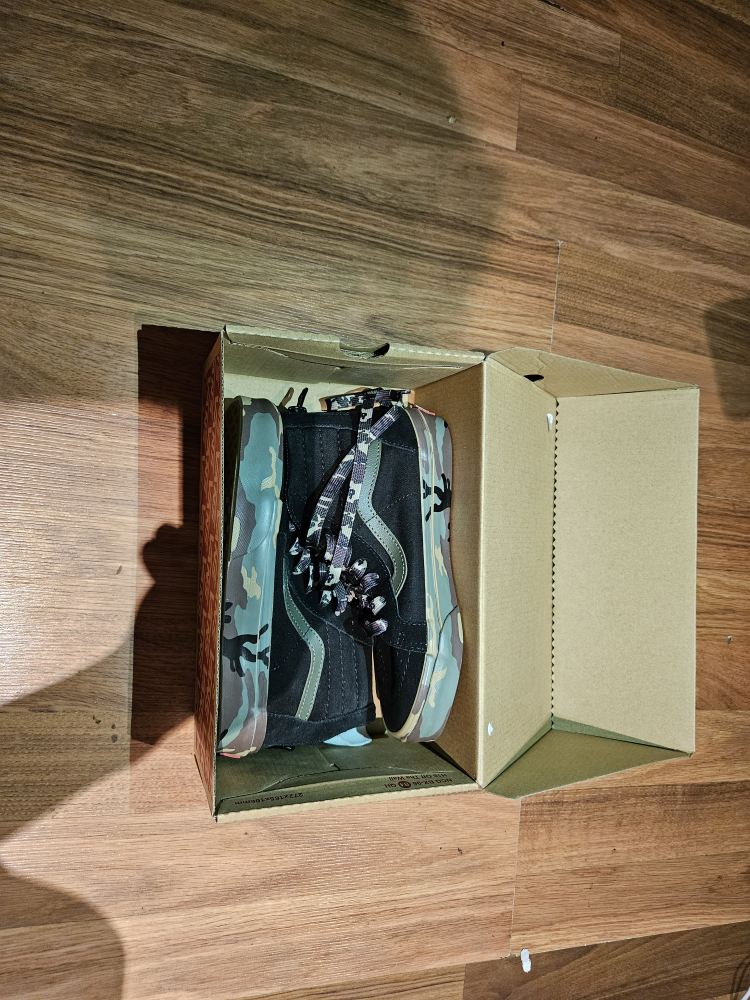 Van's size 2  Boy shoes thumbnail