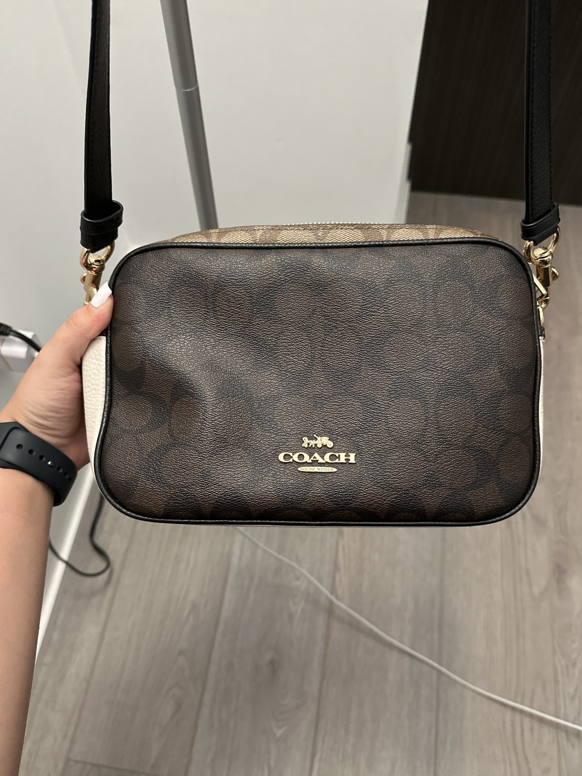 Couch cross body bag
