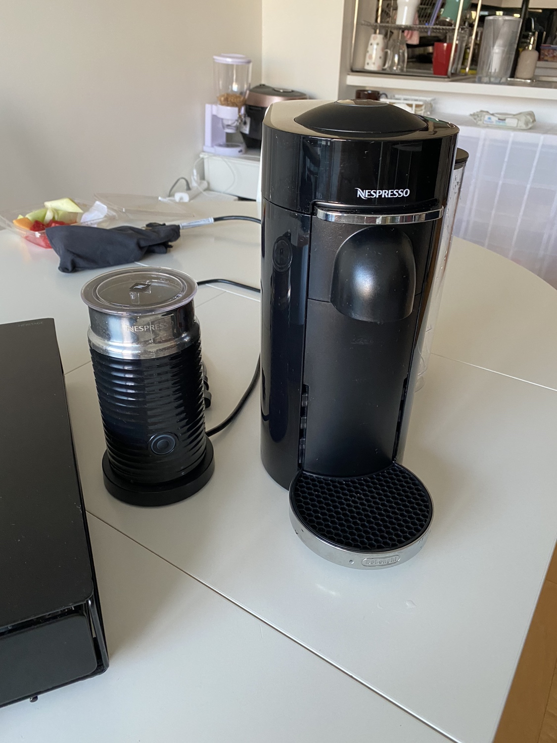 Nespresso Vertuo Plus & Aeroccino with pod drawer, lots of pods - photo 5
