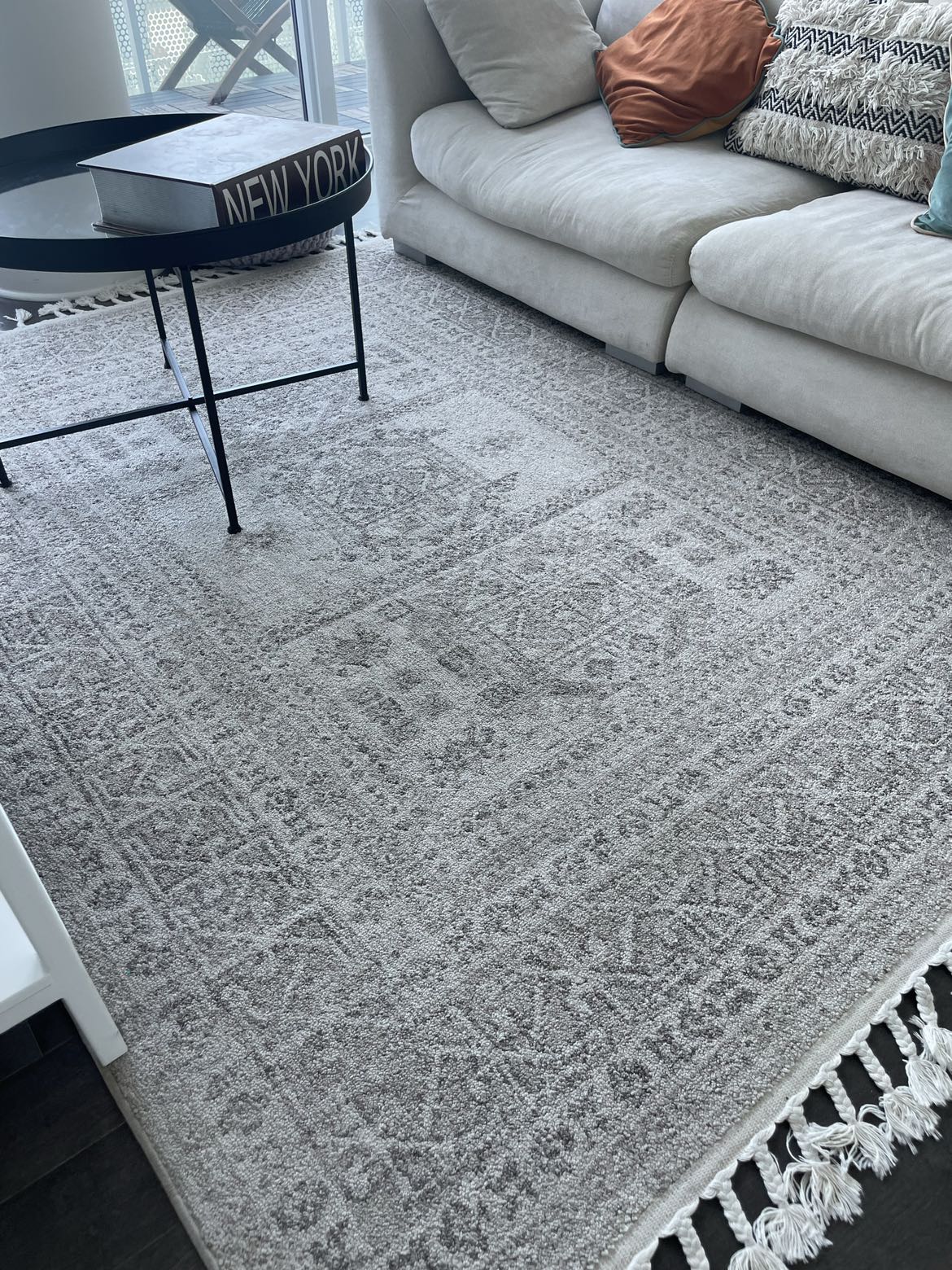 Rug