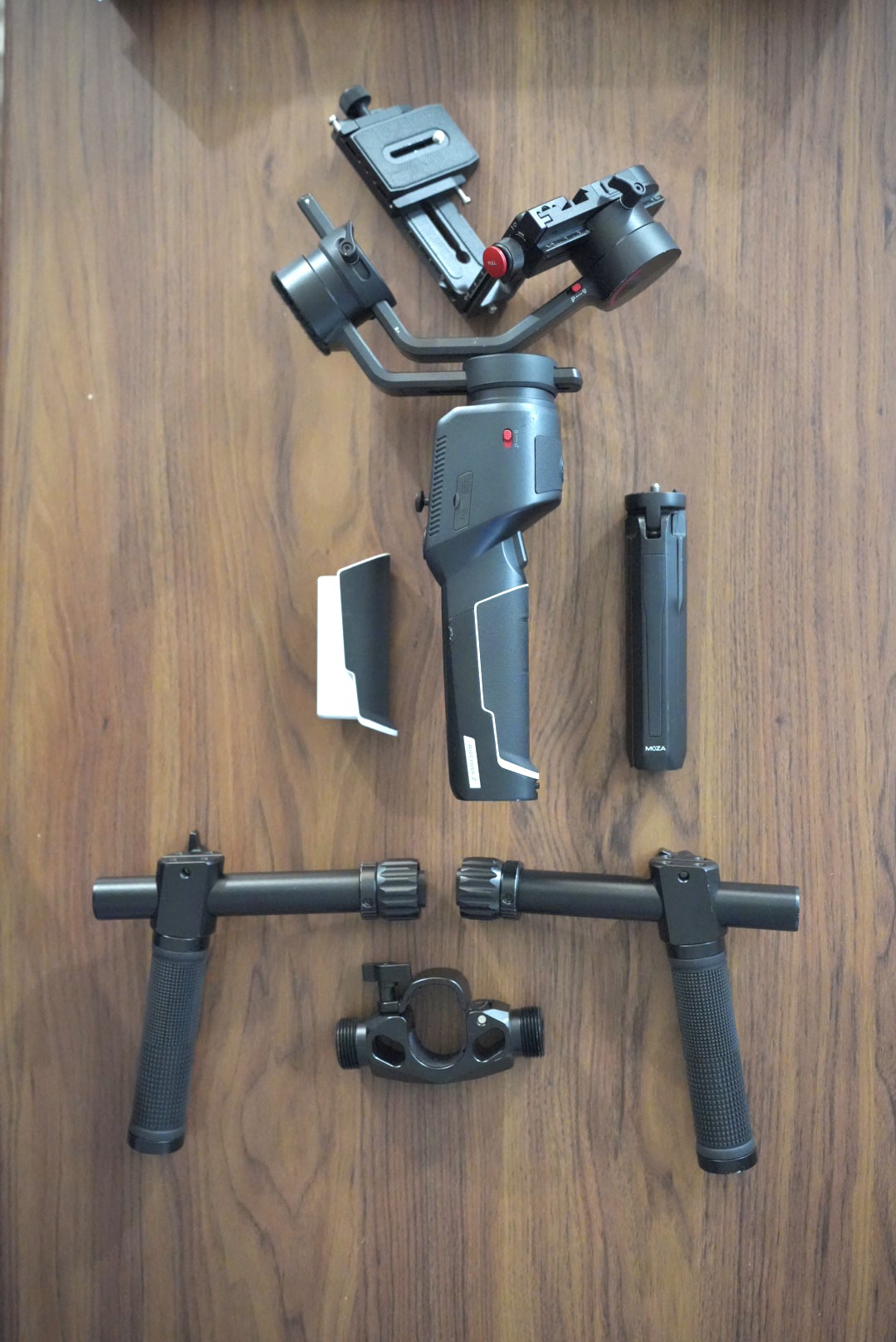 Moza Aircross 2 gimbal (With dual handles) - photo 2