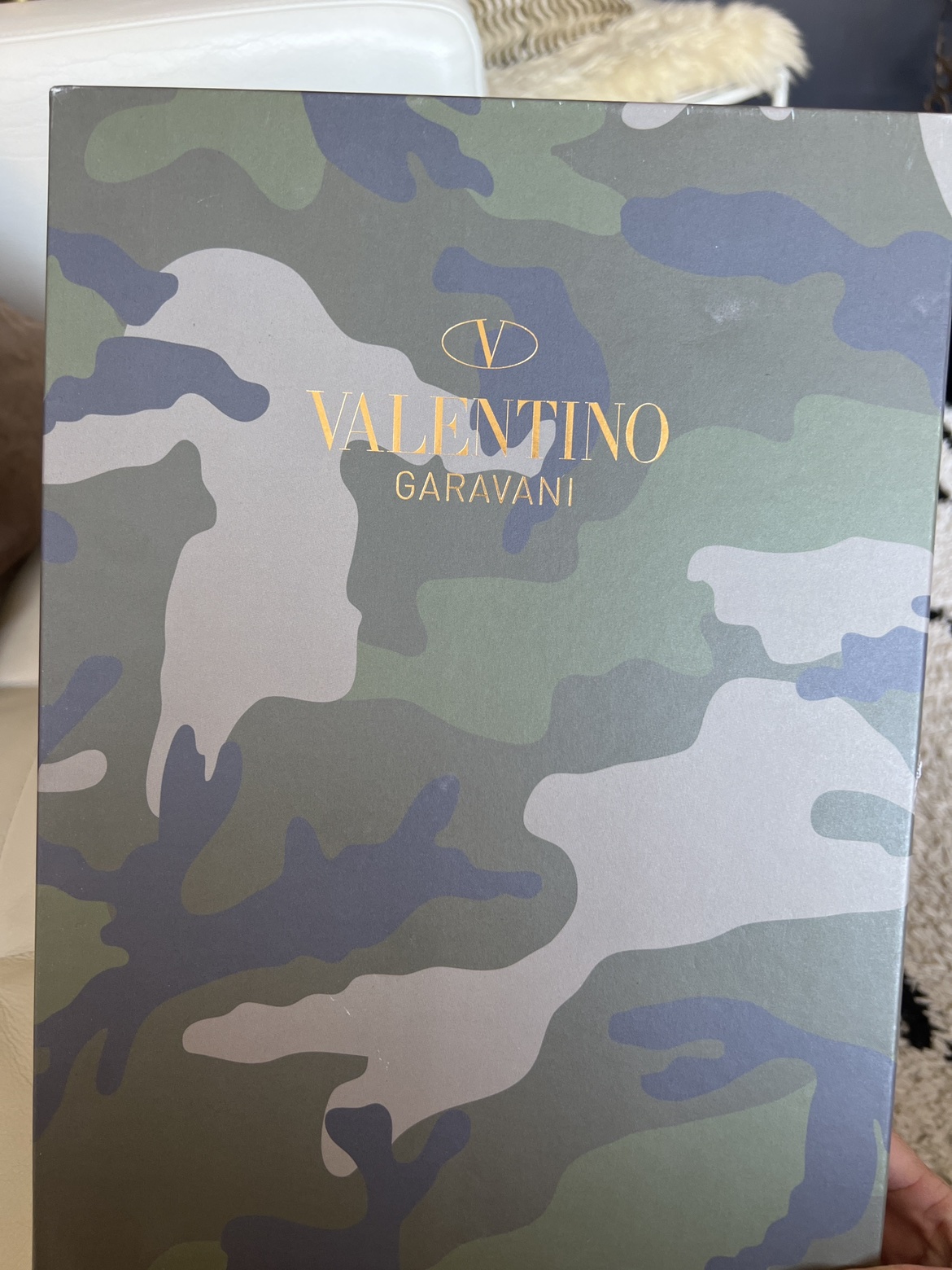 Valentino Rockstud fabric clutch