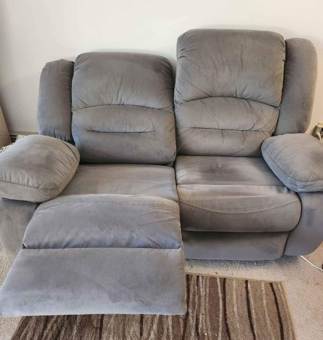 FREE DELIVERY Loveseat power recliner sofa / couch - photo 2