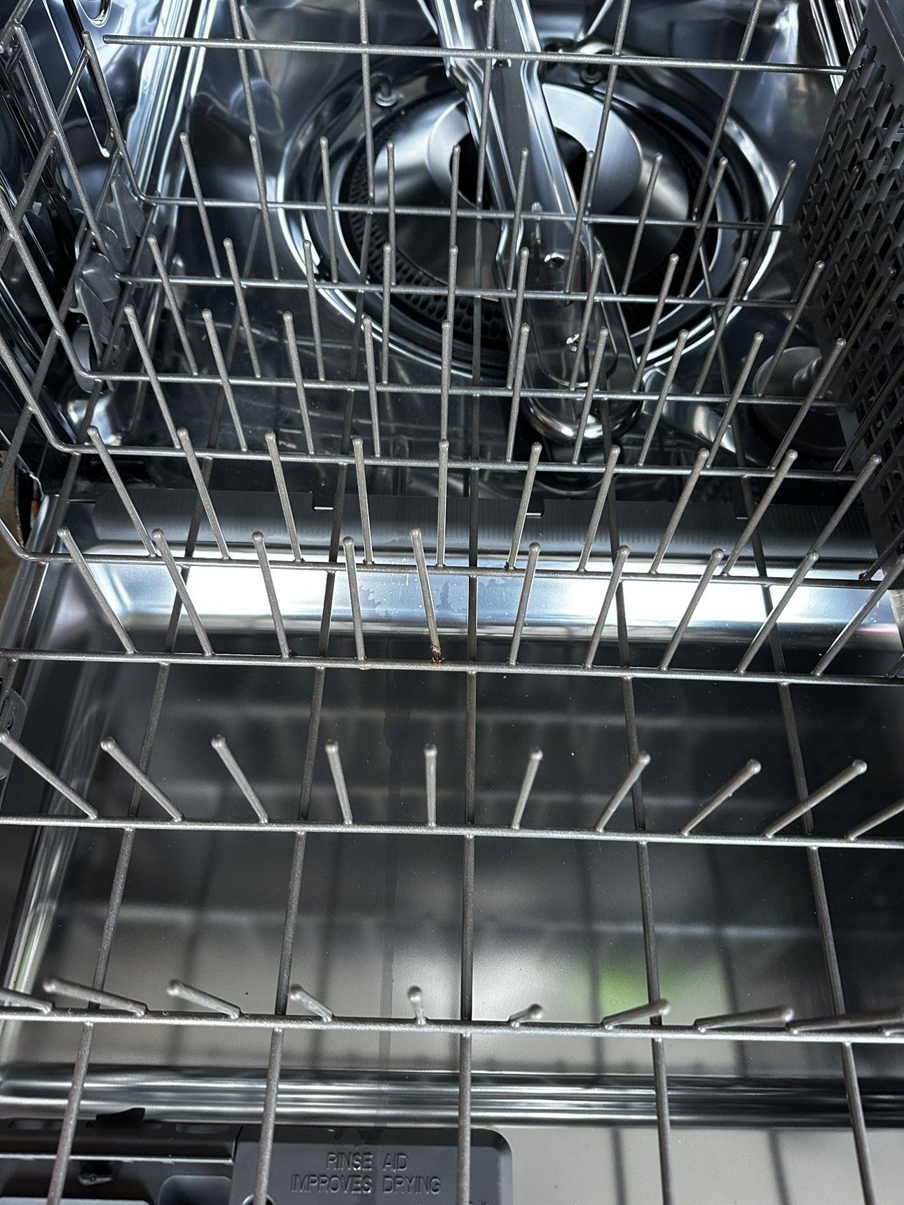 Maytag dishwasher
