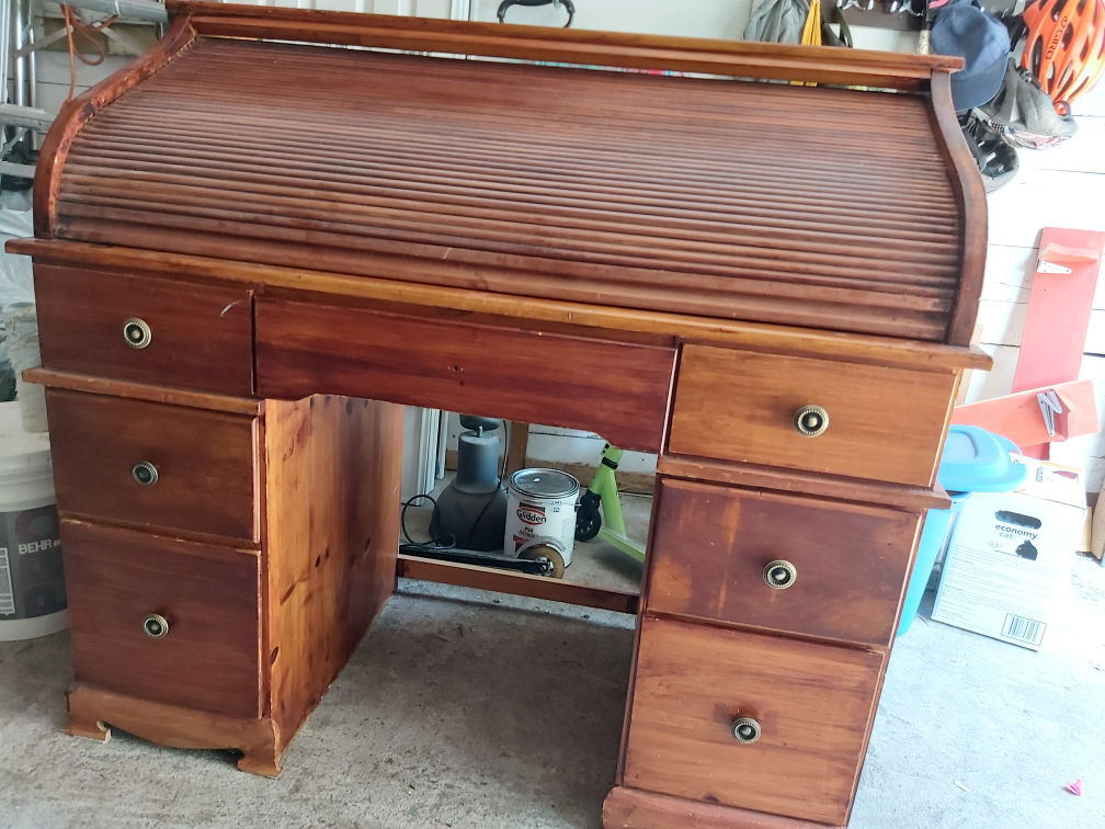 beautiful solid wood desk - photo 2
