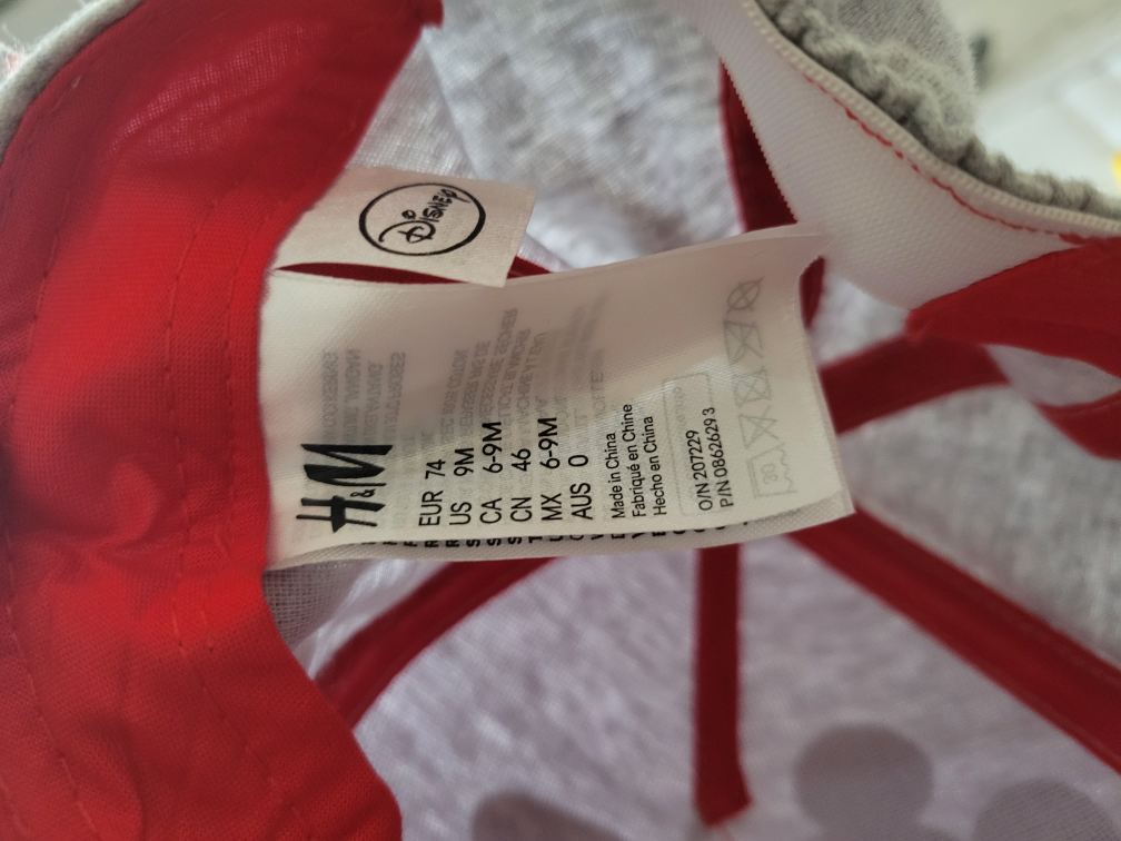 h&m Mickey hat #freecycle - photo 2