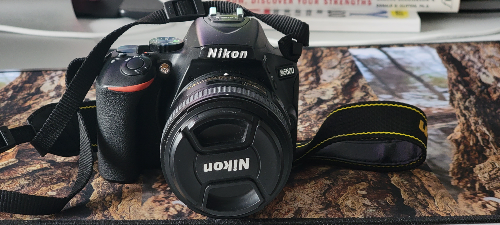 Nikon D5600 Dslr For Sale Price Is Firm!