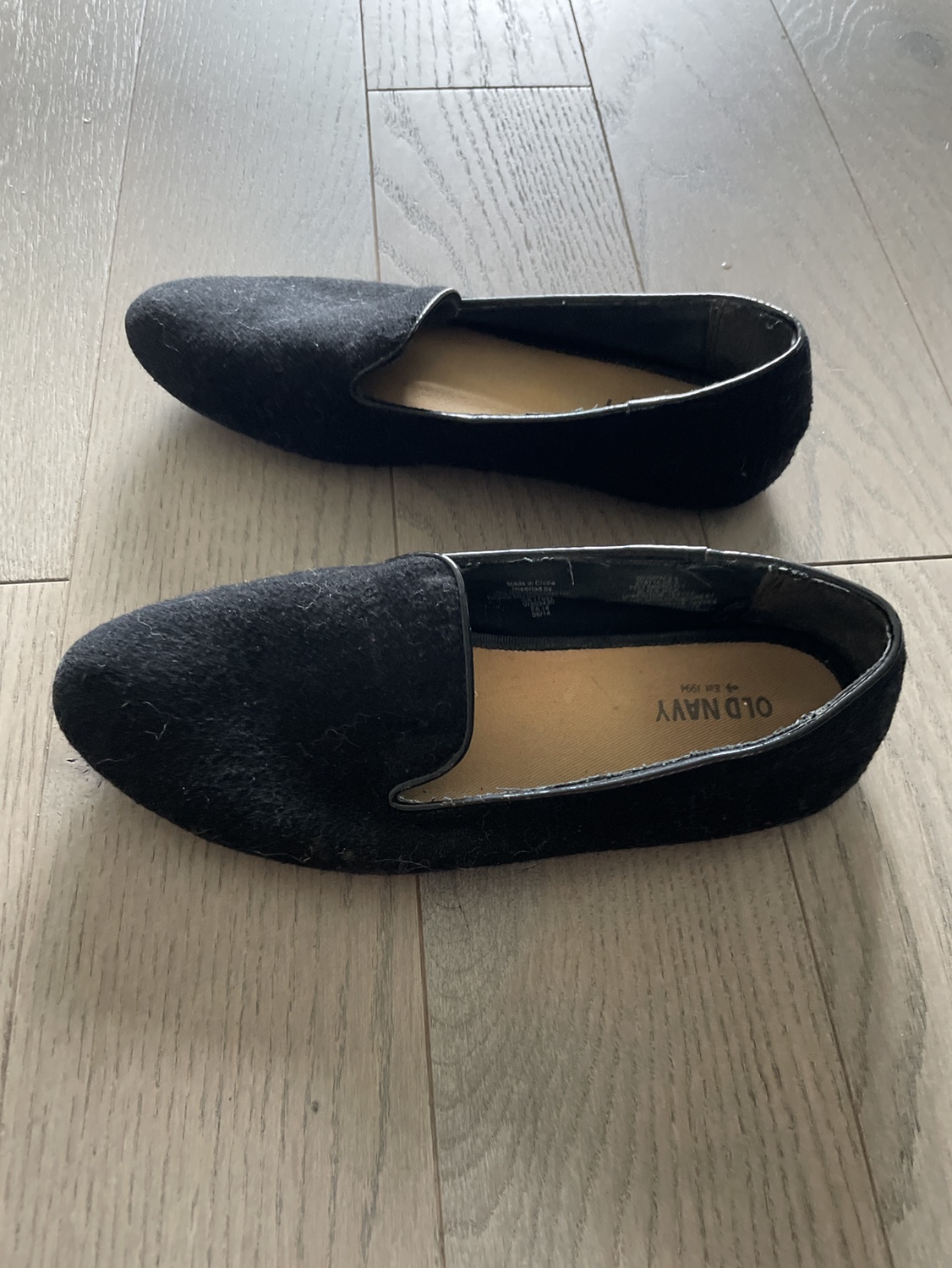 Black loafers image indicator(3)