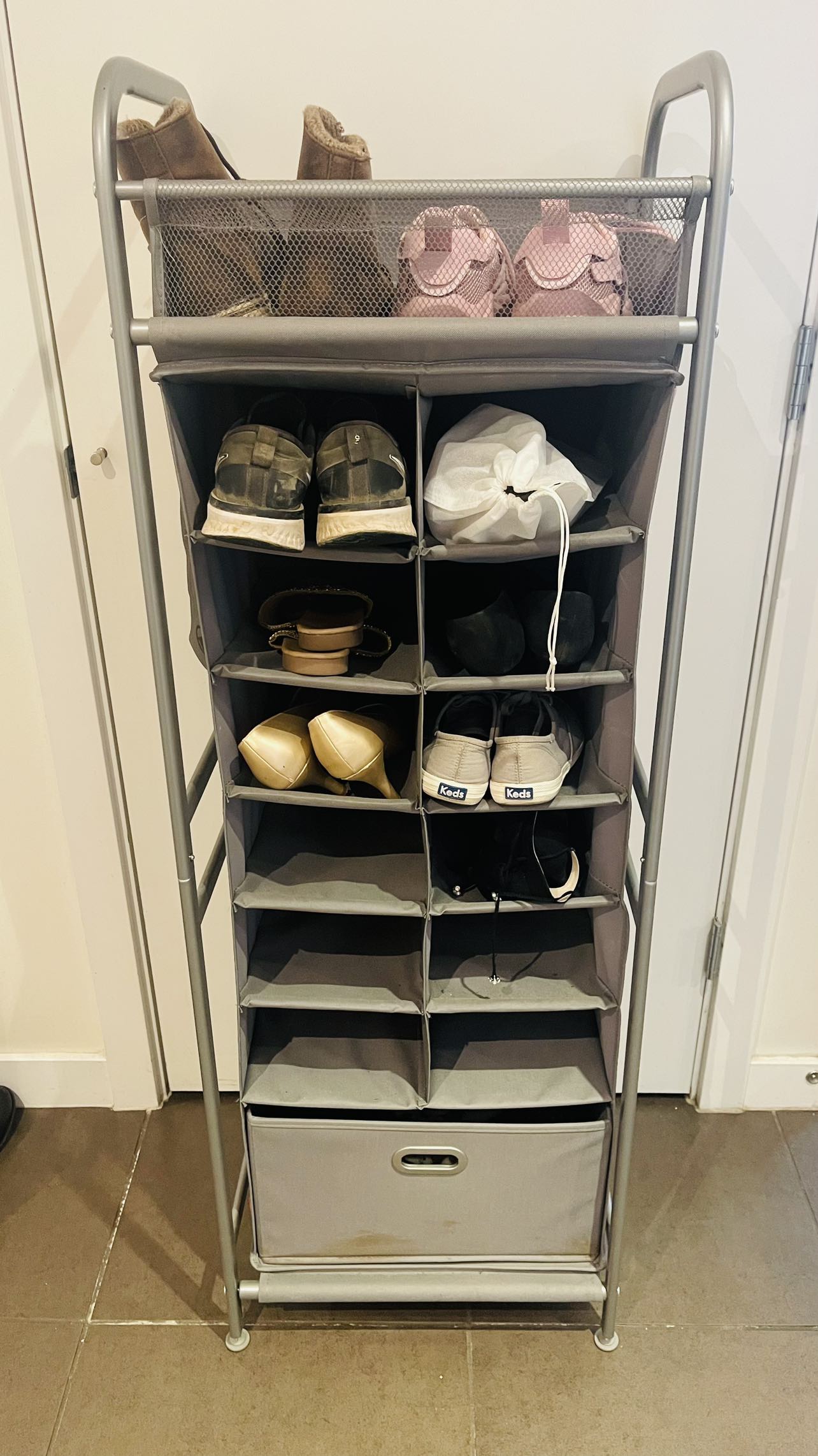 Compact Shoe Rack
