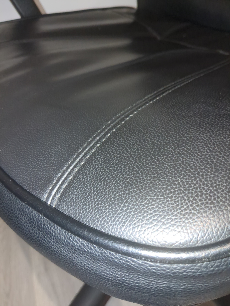High quality leather office chair - photo 2