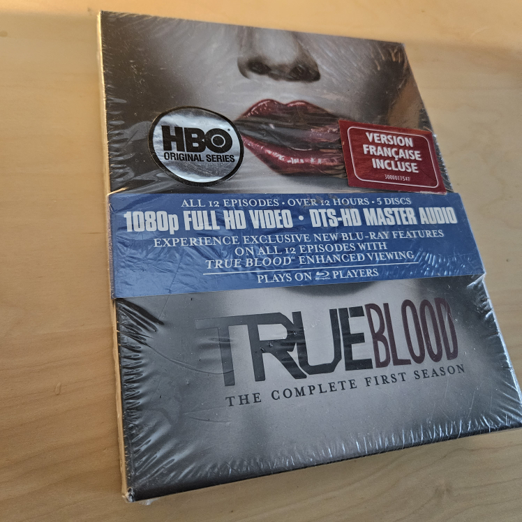Blu-ray DVD True Blood Complete S1 🧛 #freecycle thumbnail