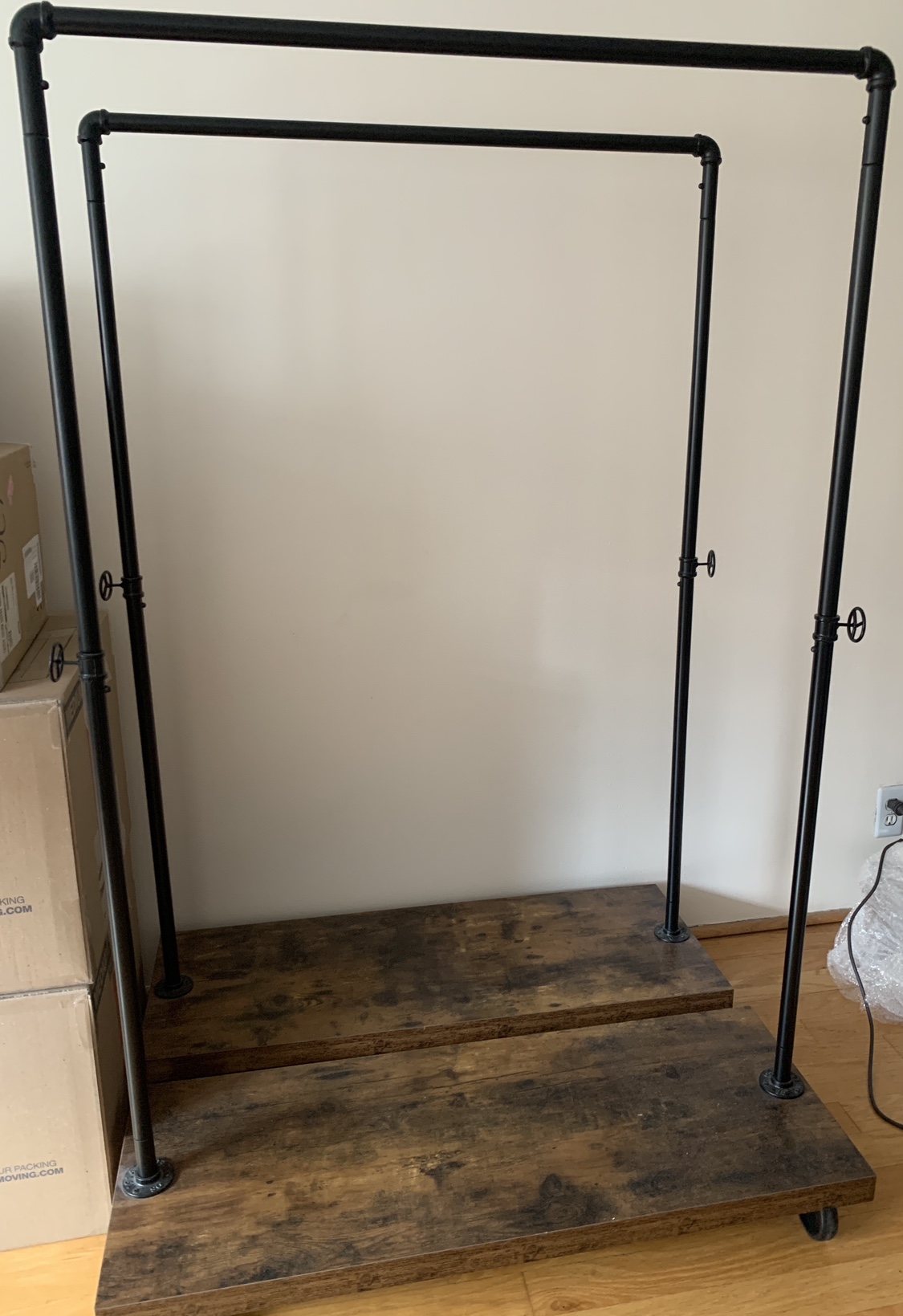 Vasagle industrial pipe style clothes rack
