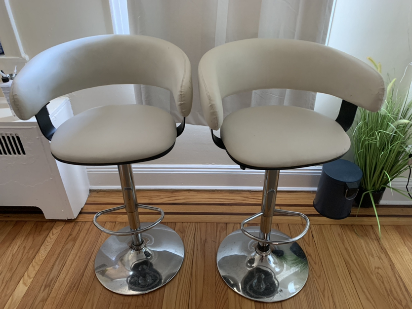 White chrome bar chairs