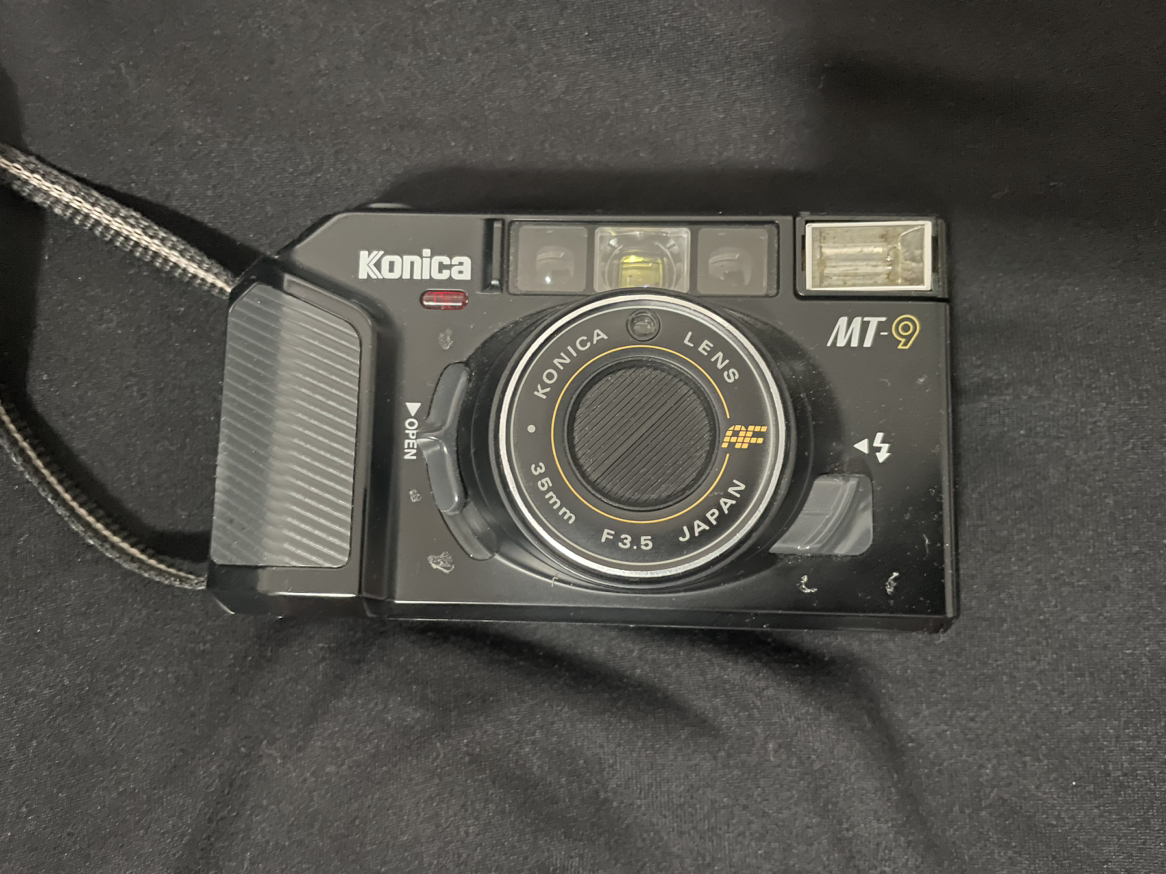 35mm Film Camera, Konica MT9