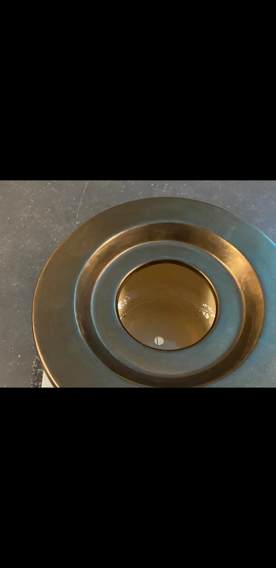 bronze metallic planter - photo 4