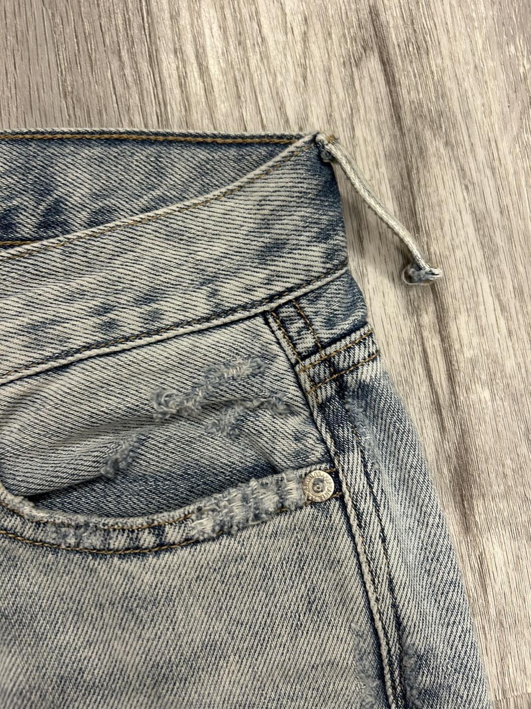 American Eagle Blue Jeans image indicator(3)