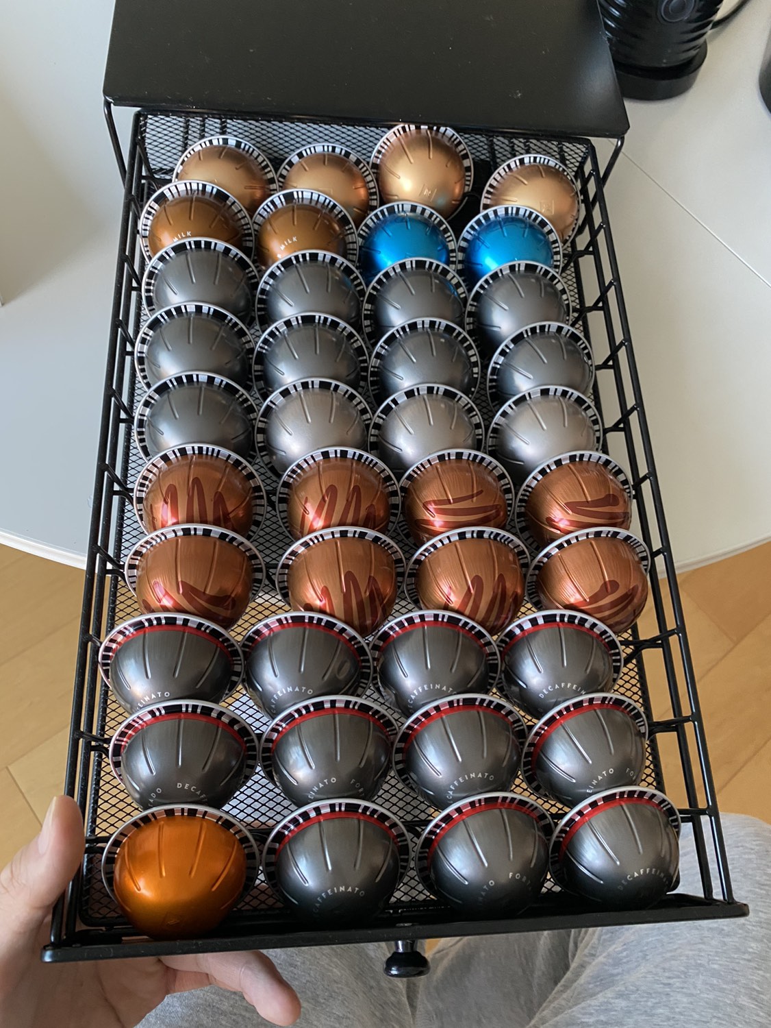 Nespresso Vertuo Plus & Aeroccino with pod drawer, lots of pods - photo 3