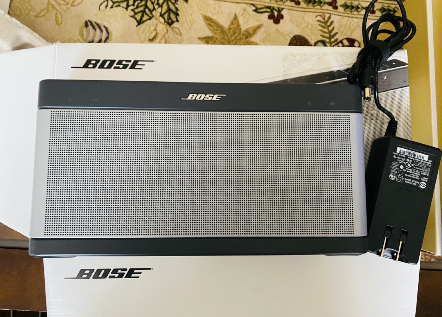 Bose SoundLink III Bluetooth Speaker image indicator(6)