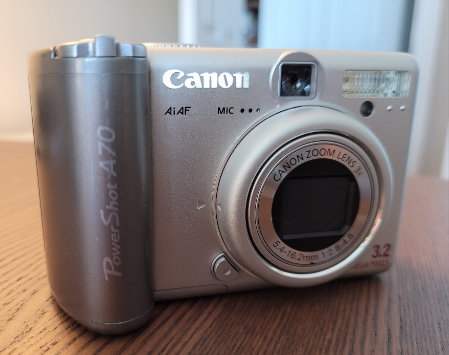 Canon PowerShot a70 thumbnail