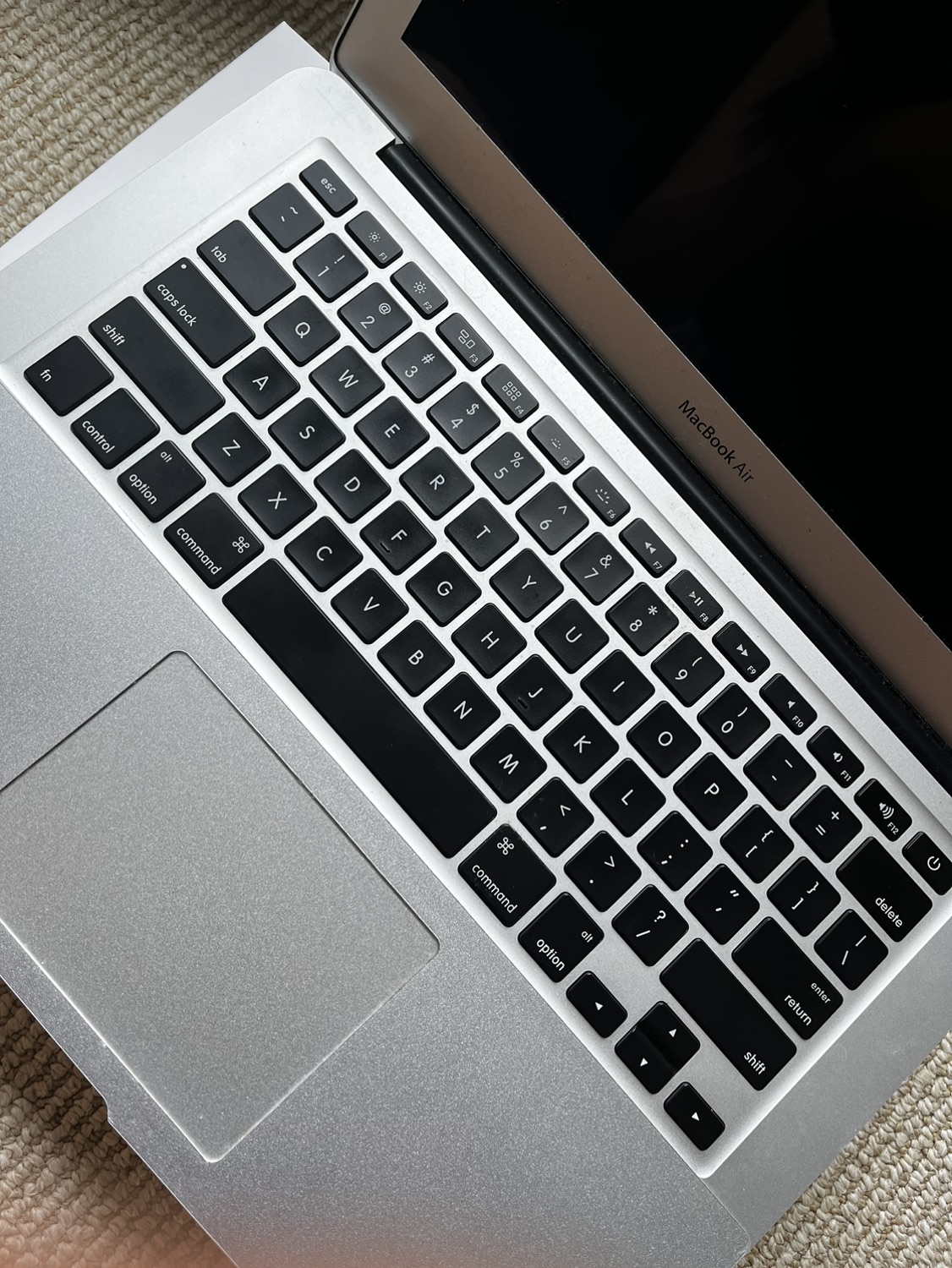 Macbook Air 13inch 2015 - photo 2
